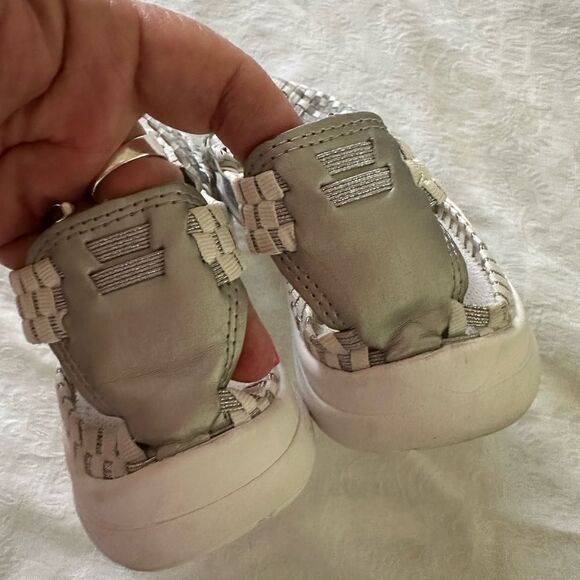 Easy Spirit 360 Silver/Gray Woven Sandals Size 9.5 W Esquartet - Picture 8 of 10